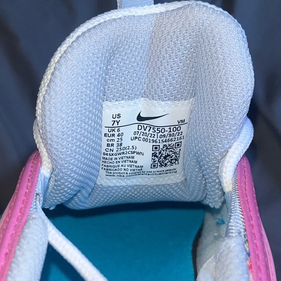 Nike
 air max 97
 GS 'bright colors'
NWOT - Picture 13 of 13